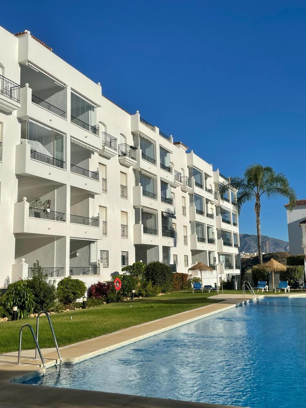 2 Bed Ground Floor With Pool & Parking La Cala De Mijas